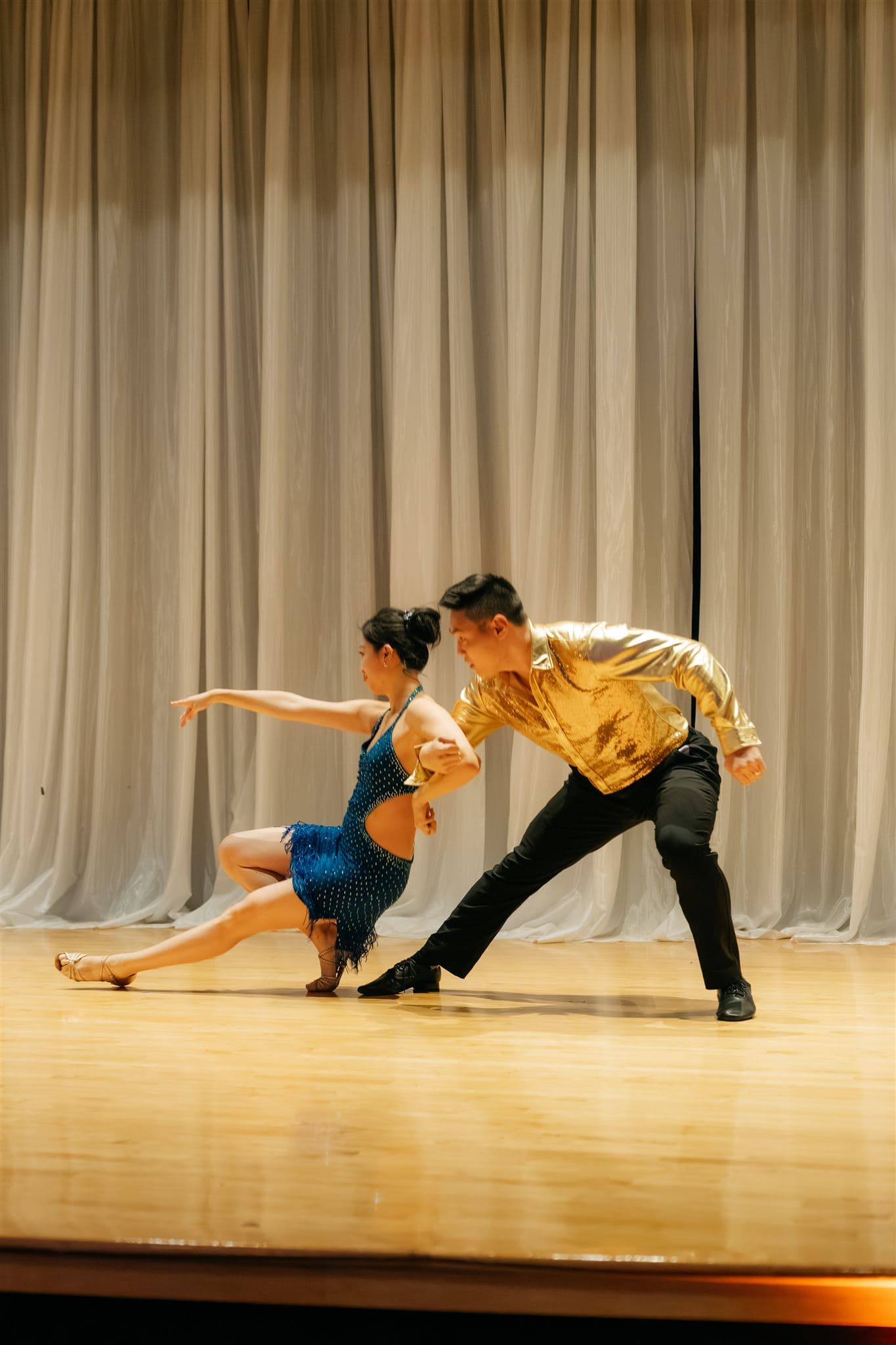Couple choreographs a surprise wedding dance during their Chinese Garden wedding reception in Seattle.