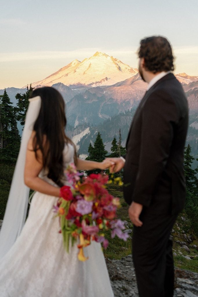 Washington State micro wedding venue in the mountains 11
