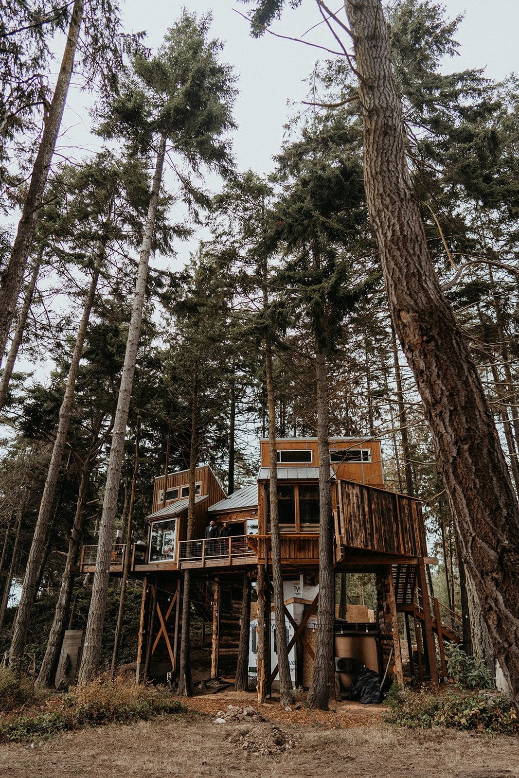Eagle's Nest, a treehouse micro wedding venue in Washington State.
