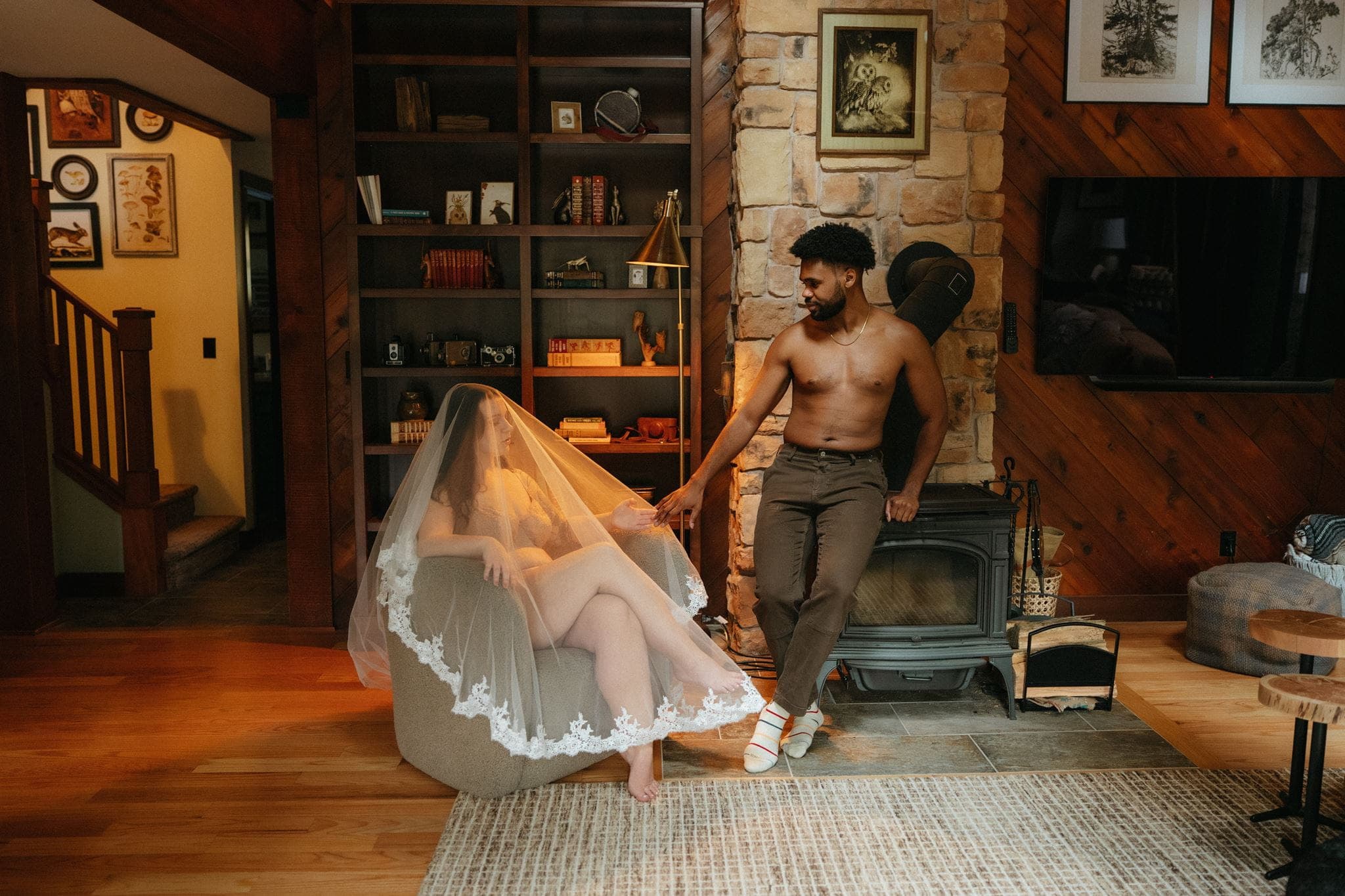 Steamy cabin wedding photos on the Olympic Peninsula.