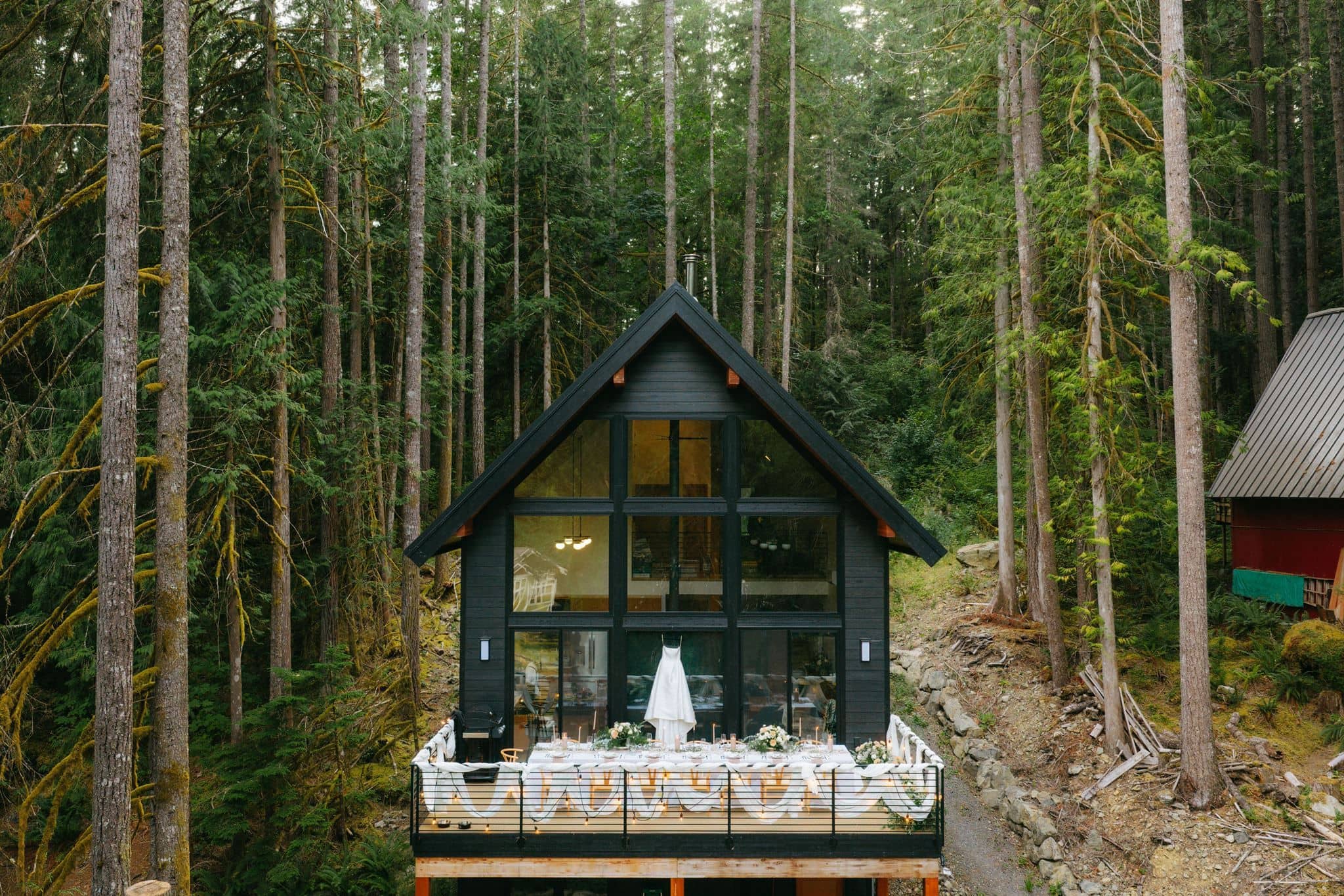 Forest cabin micro wedding venue in Washington State.